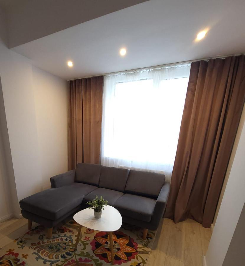 David'S Place Floresti  Bagian luar foto