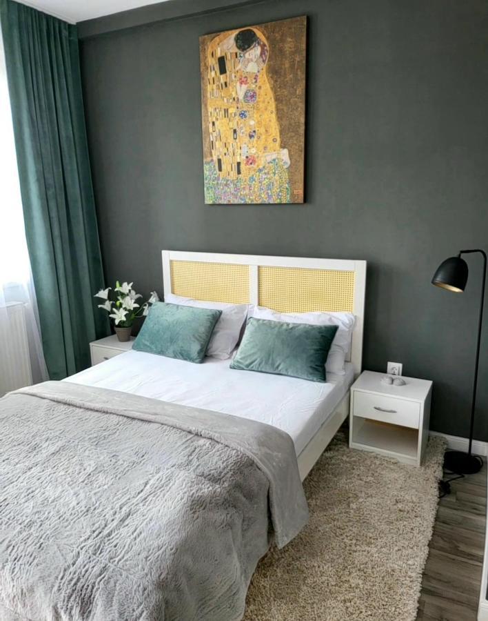 David'S Place Floresti  Bagian luar foto