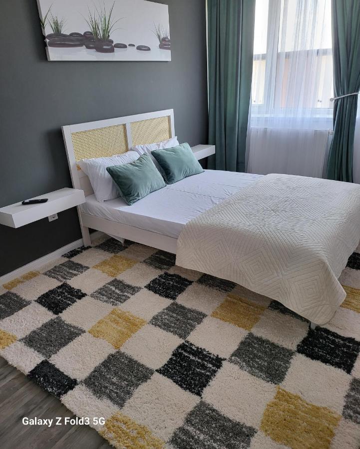David'S Place Floresti  Bagian luar foto