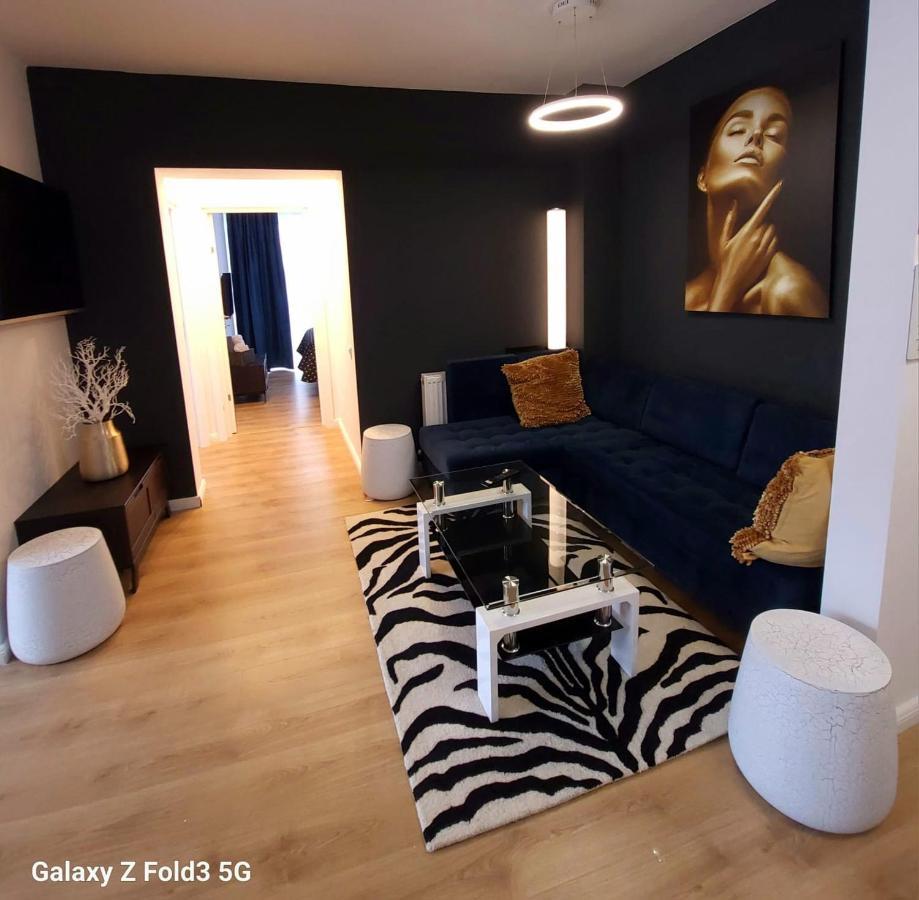 David'S Place Floresti  Bagian luar foto
