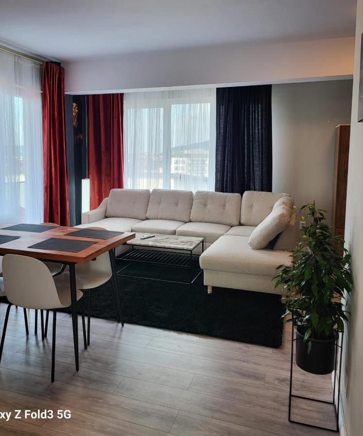 David'S Place Floresti  Bagian luar foto